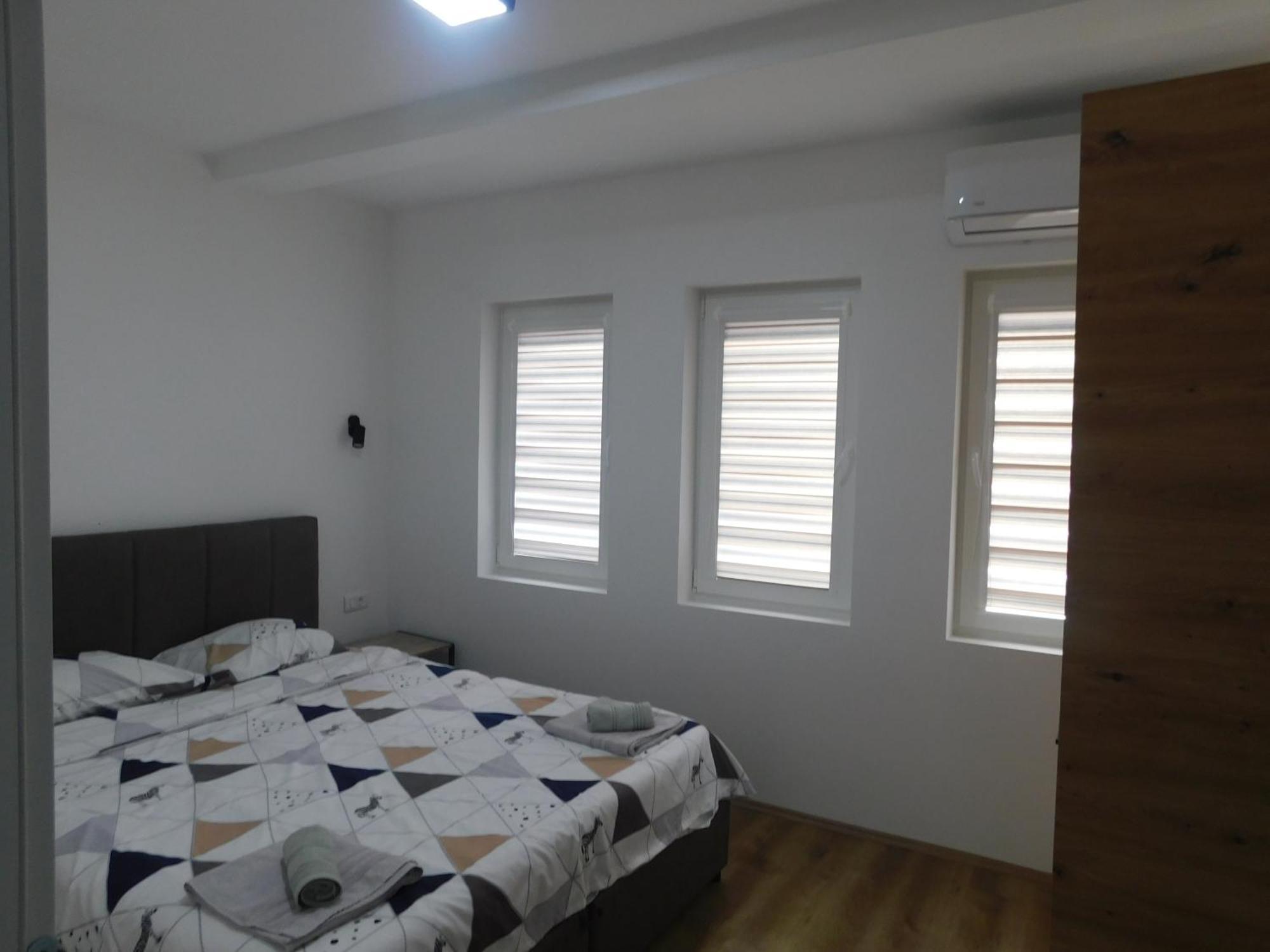 Apartments J&M Ohrid Esterno foto